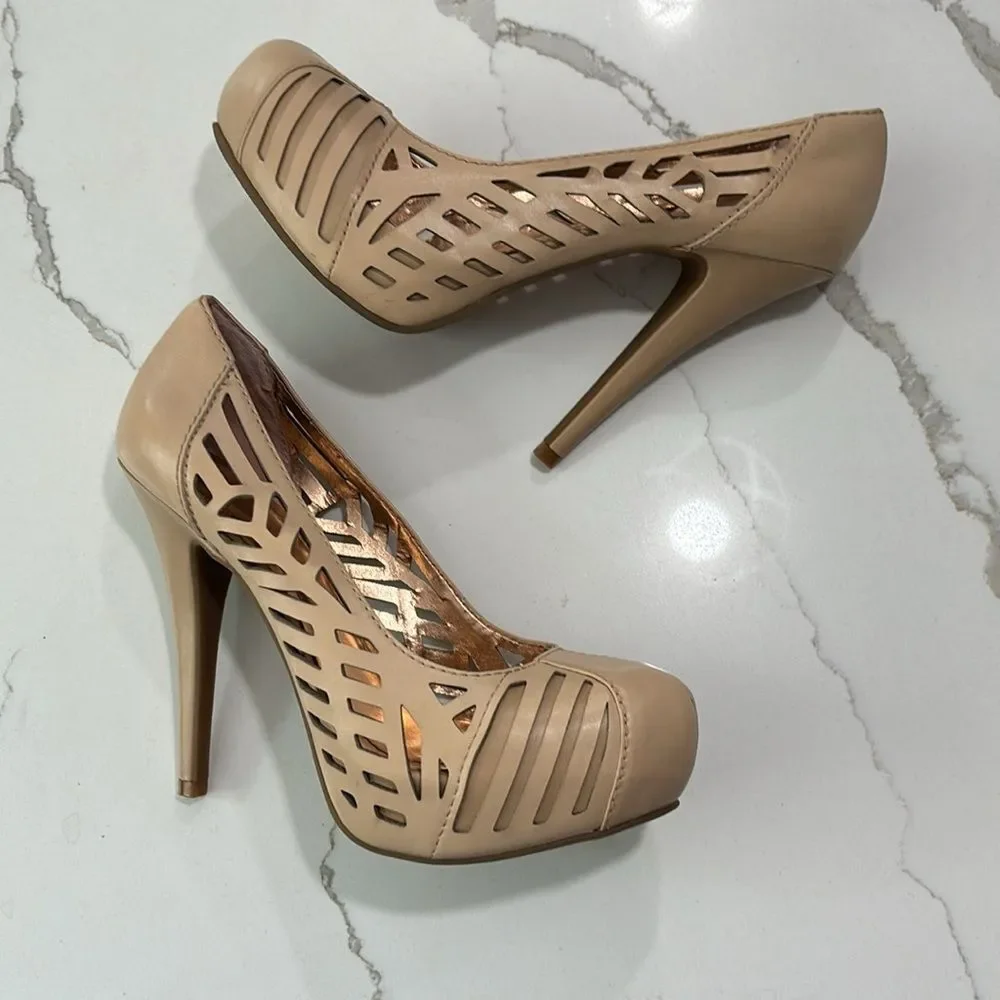 BCBGeneration Women's Elba Mojave Vachetta Beige Tan Stiletto Heels Aztec 8B